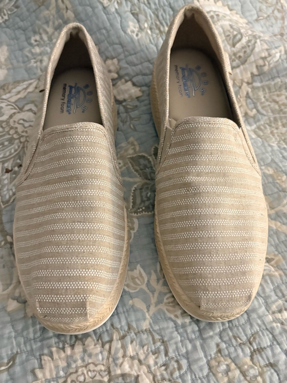 Bobs *Like New canvas - size 9